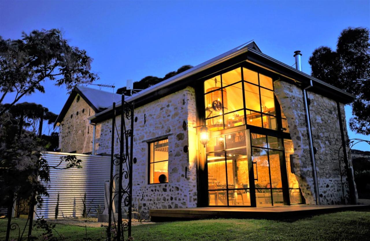 The Old Chaff Mill Organic Vineyard Retreat Bed and Breakfast Sellicks Hill Exteriör bild