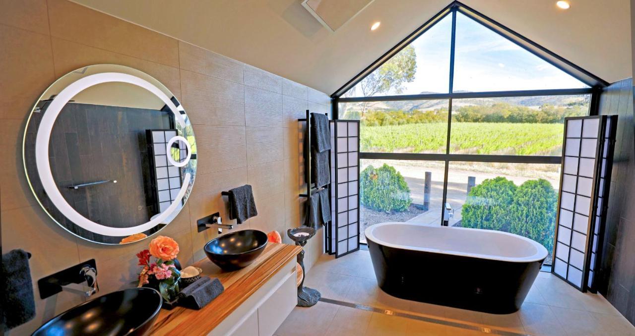The Old Chaff Mill Organic Vineyard Retreat Bed and Breakfast Sellicks Hill Exteriör bild