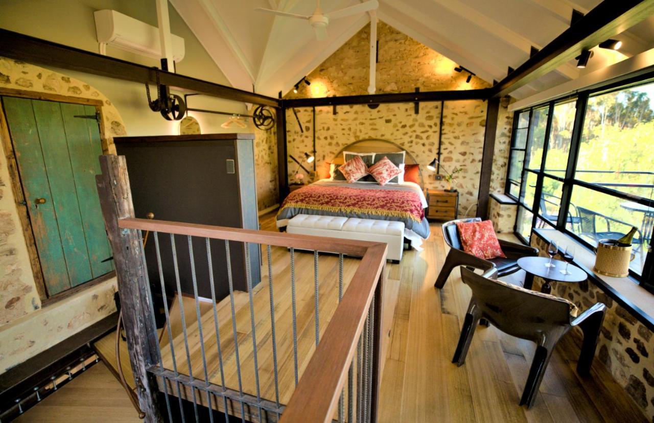 The Old Chaff Mill Organic Vineyard Retreat Bed and Breakfast Sellicks Hill Exteriör bild