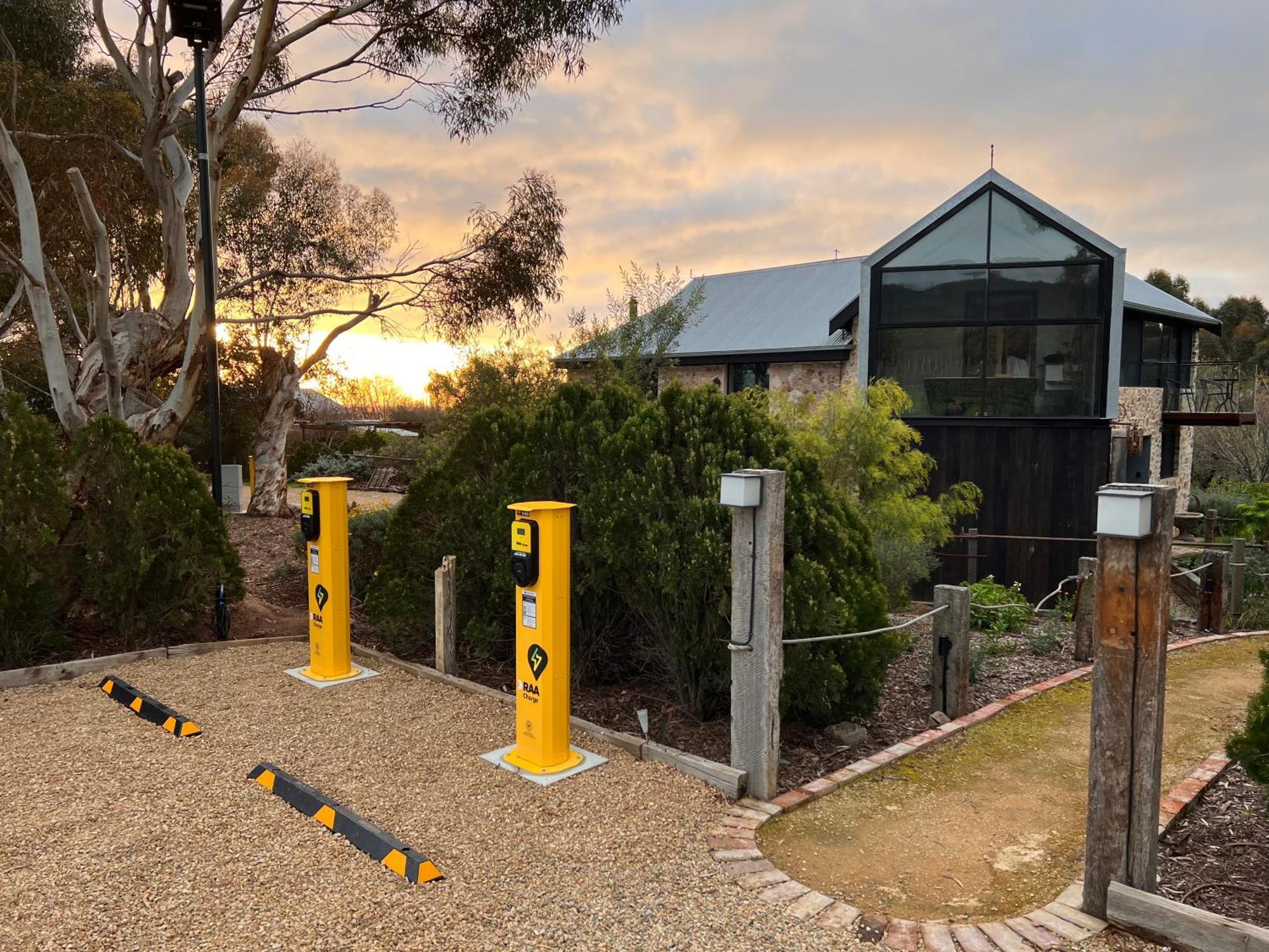 The Old Chaff Mill Organic Vineyard Retreat Bed and Breakfast Sellicks Hill Exteriör bild
